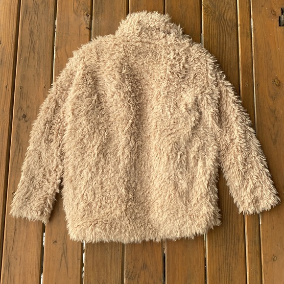 Altar’d State Faux Fur Coat Women’s Medium - Picture 3 of 3